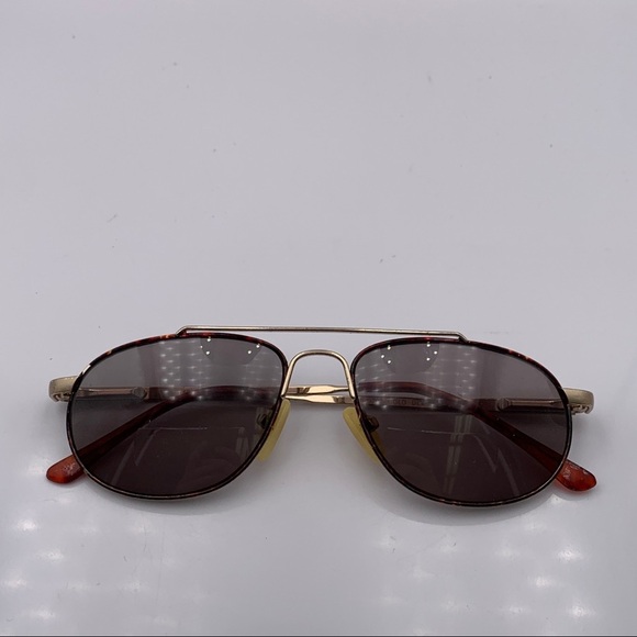 Vintage Advantage Eyewear Gold Aviator Sunglassws - Picture 4 of 7